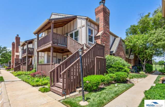 2 bedroom condo in Coventry Communities Gallery 1