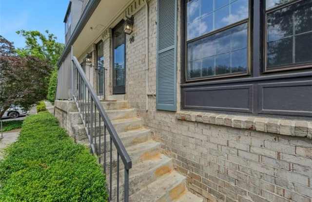 98 La Rue Place NW photos photos