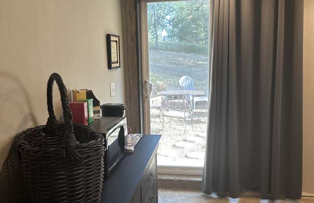 3958 Snow Creek Rd photos photos