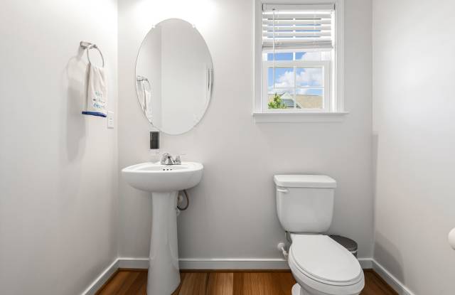 6501 Seven Falls Way Gallery 4