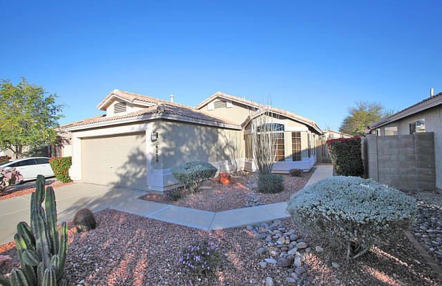 6504 W Saddlehorn Rd - 6504 West Saddlehorn Road, Phoenix, AZ 85083