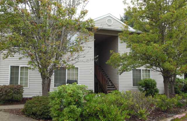 2 Bedroom Apartment ~ Near Lilly Park photos photos