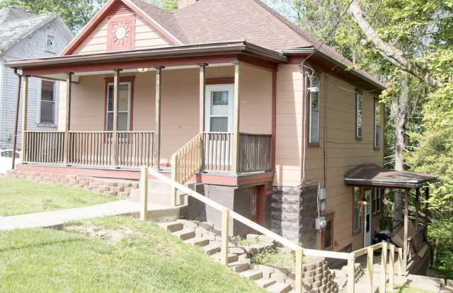 401 Davis Street - 401 Davis Street, Harrison County, WV 26408 401 Davis Street - 401 Davis Street, Harrison County, WV 26408