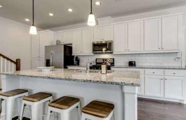 3813 Harley Avenue - 1 Gallery 4