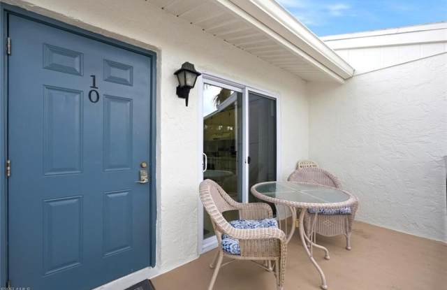 4070 Looking Glass Ln Gallery 2