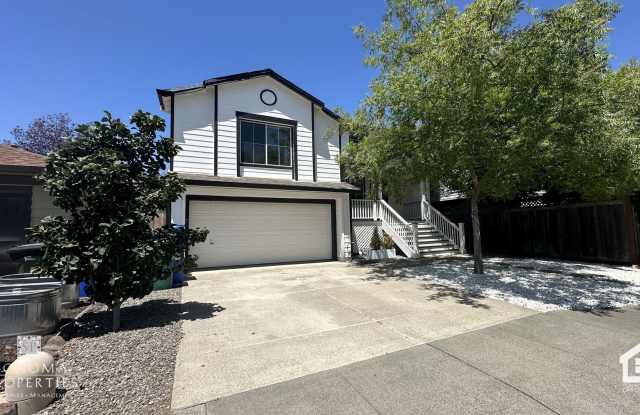 Light-Filled 3BD/2BA Home in Desirable Fryer Creek Neighborhood photos photos