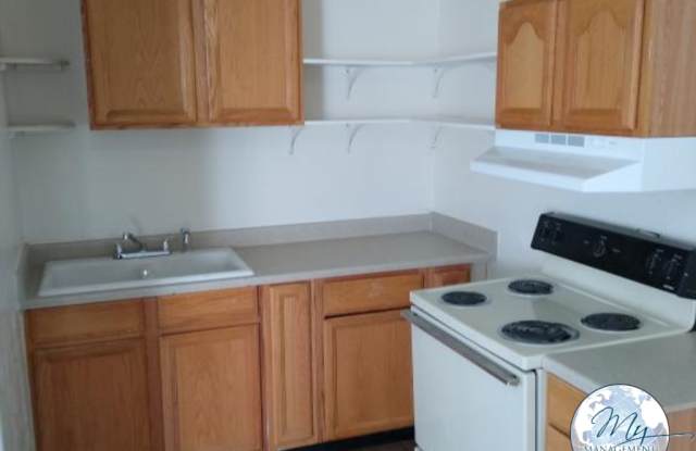 118 7th Ave S # 2 Gallery 2