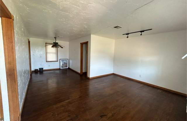 2Bed 1Bath Northside Home! photos photos 2Bed 1Bath Northside Home! photos photos