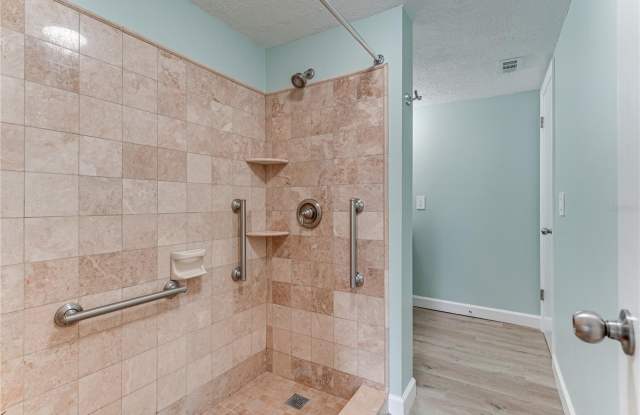4242 HERON Way Gallery 4
