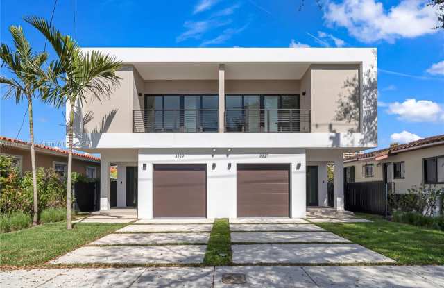 3327 SW 24th St photos photos