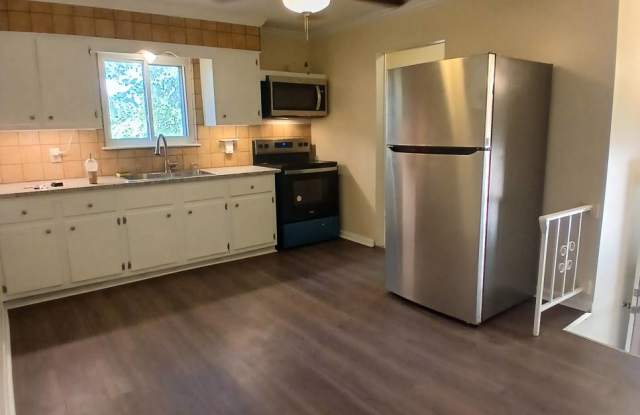 2970 Haywood Avenue - A - 2970 Haywood Avenue, Chattanooga, TN 37415