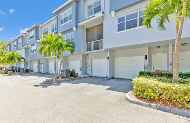 Luxury Townhomes by Windsor Castle photos photos