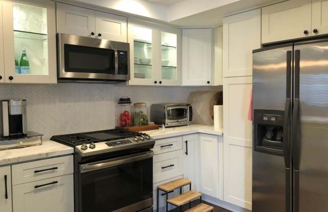 19222 Shoreline Lane Unit 7 Gallery 3