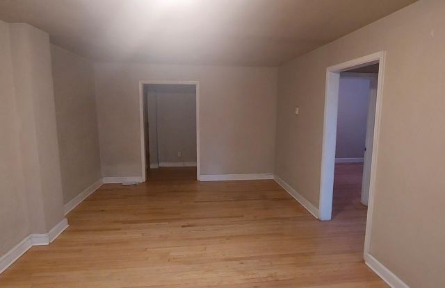 9863 MAIN Street unit: 4 - 9863 Main Street, Damascus, MD 20872