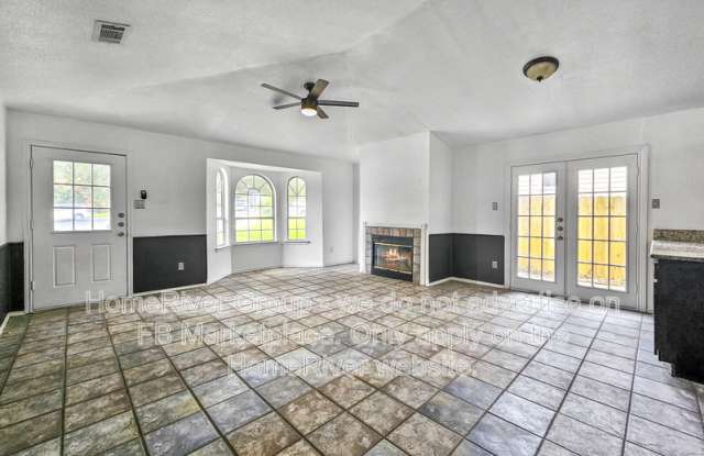 1269 Hilltop Dr Gallery 2