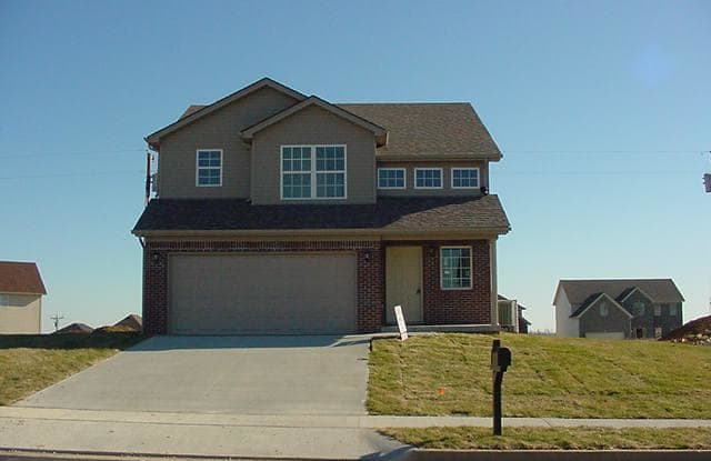 128 Shelby Drive - 128 Shelby Way, Nicholasville, KY 40356