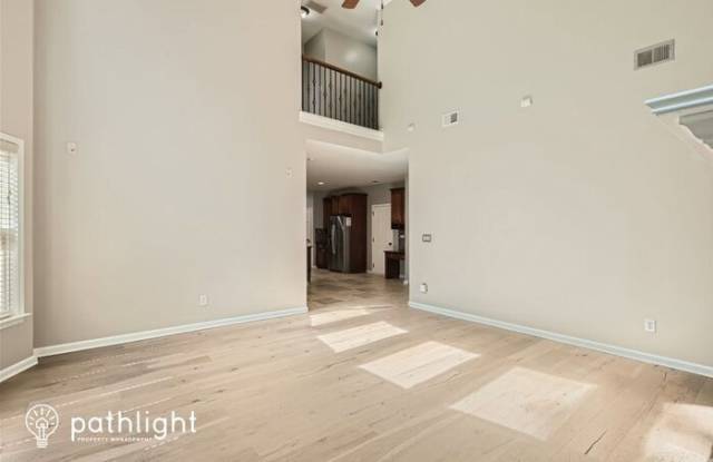9124 Loxford Street Gallery 3