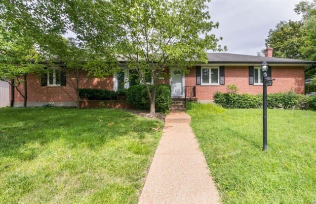 640 Langton Drive - 640 Langton Drive, Clayton, MO 63105