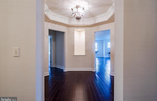 442 CORNERSTONE DR Gallery 3