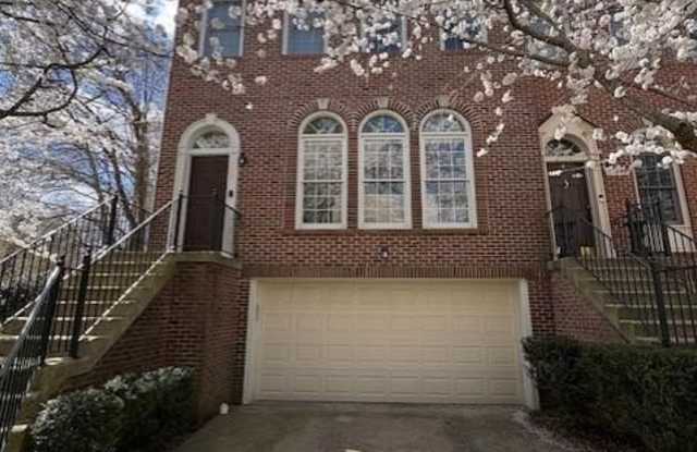 2792 THAXTON LN Gallery 3