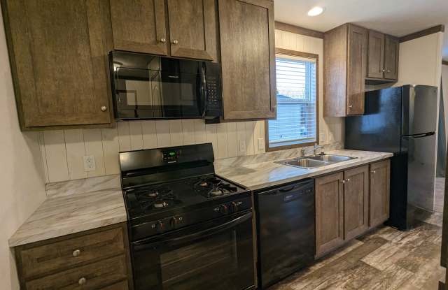 232 New Mexico - 232 New Mexico, Wayne County, MI 48111