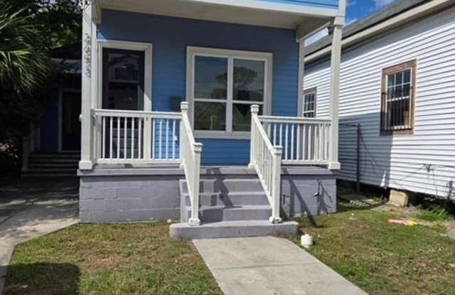 Spacious Single-Family Home just outside of the Bywater! photos photos