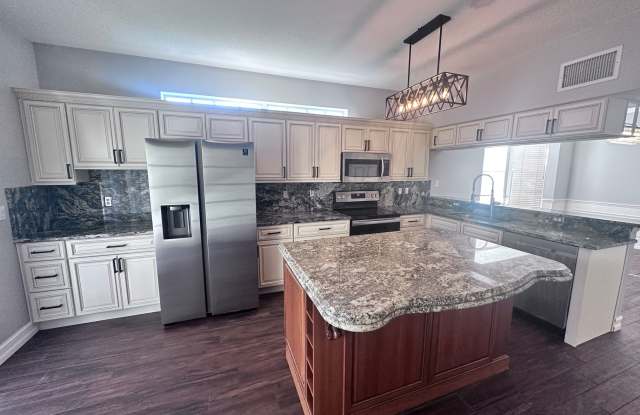 2656 Sabal Springs Drive Gallery 2