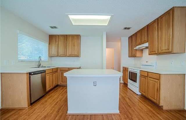 6402 Birkdale Lane Gallery 4