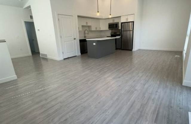 A New Season Starts Here! 4 Weeks Rent Free + $0 Down Deposit OAC | 3 Bed Townhome in South Ogden Gallery 3