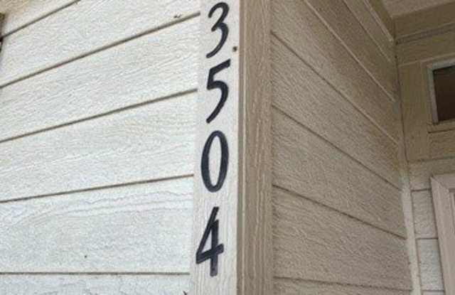 13504 Bristow Dawn photos photos