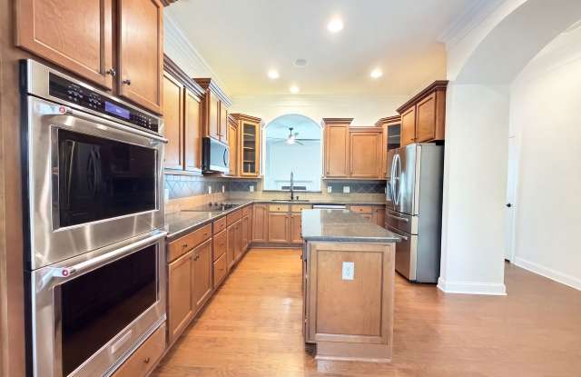 15204 Gathering Ct Gallery 2