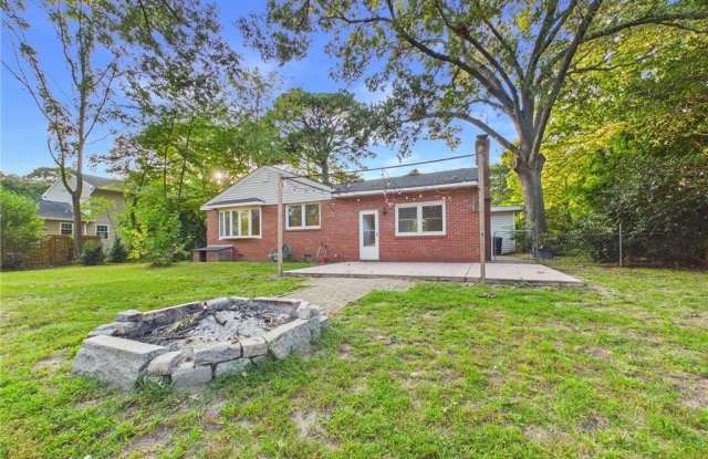1740 Jack Frost Road Gallery 4