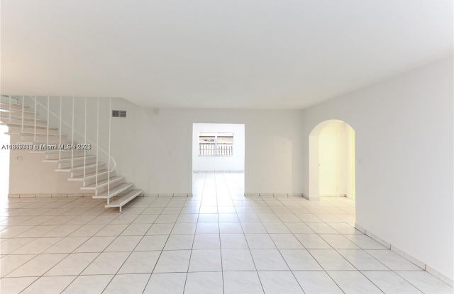 3019 SW 68th Ter photos photos