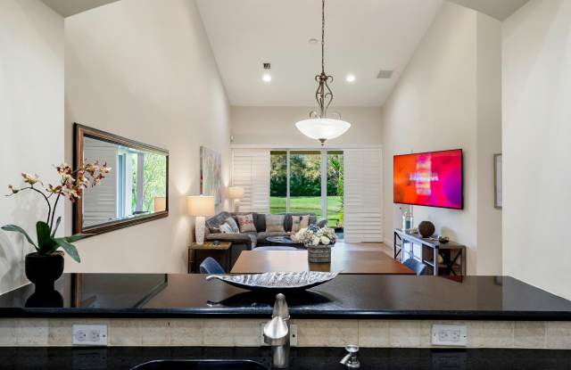 4325 Cross Court - 4325 Cross Court, Gifford, FL 32967