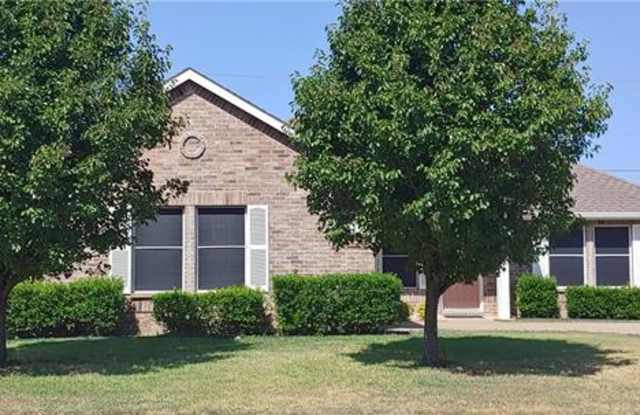 129 Autumn Trail Gallery 2
