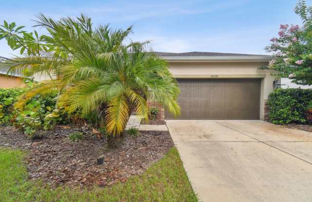 Spacious 4 Bed, 2 Bath Single Family Home for Lease in Riverview - Lawncare Included! photos photos