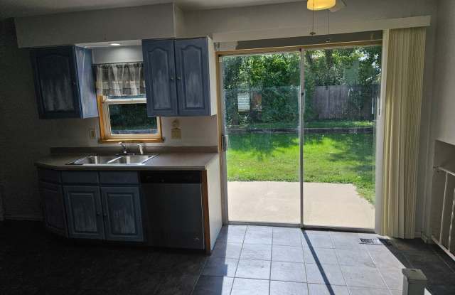 11296 E. Dakota Avenue Gallery 3