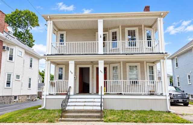 113 E Elm Ave Gallery 1