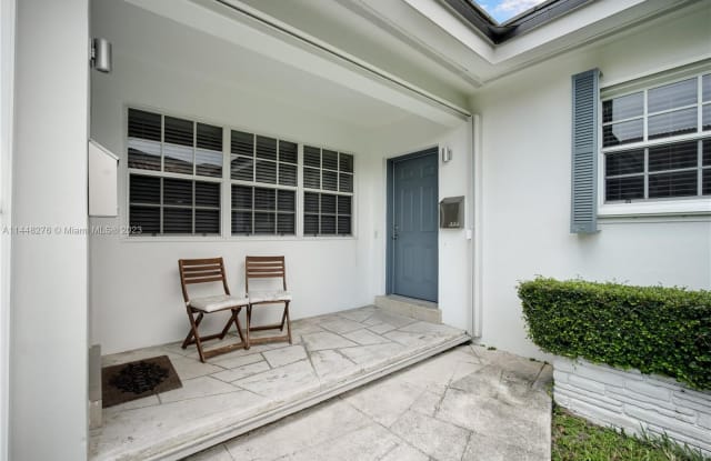 331 Santander Ave - 331 Santander Avenue, Coral Gables, FL 33134
