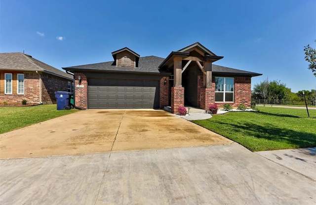 Moore Schools - 6517 Southeast 87th Street, Oklahoma City, OK 73135