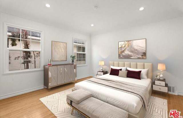 205 South Reeves Drive - 205 South Reeves Drive, Beverly Hills, CA 90212