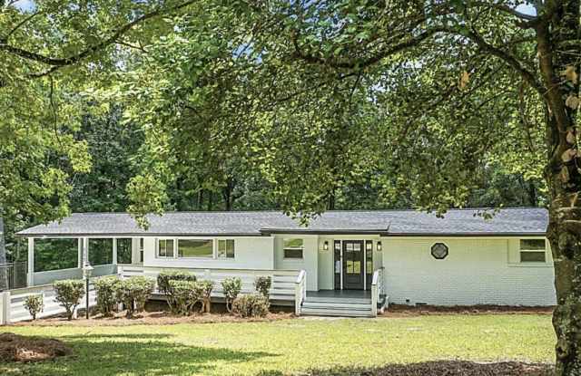 107 Woodland Drive Gallery 2