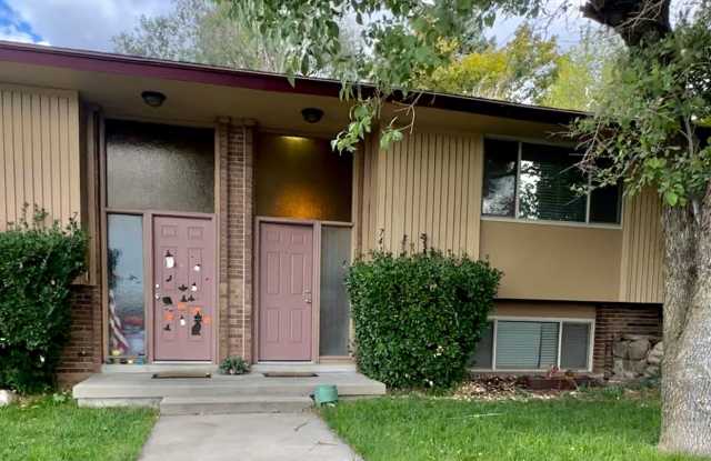 Great 2 Bd 1.5 Ba Duplex in Cottonwood Heights - 7417 South 2300 East, Cottonwood Heights, UT 84121