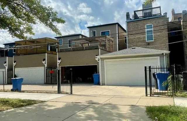 3407 S Calumet Ave photos photos