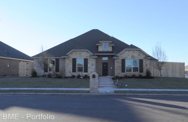 7404 Jacksonhole - 7404 Jacksonhole Dr, Amarillo, TX 79118