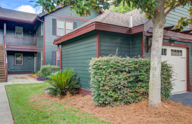5561 Colonial Chatsworth Cir - 5561 Colonial Chatsworth Circle, North Charleston, SC 29418
