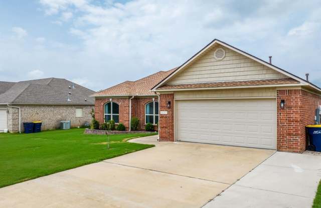 2423 Palisade Drive Gallery 4