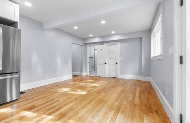Nice 3 bed in Somerville Gallery 3