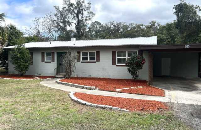 575 NW GWEN LAKE - 575 Northwest Gwen Lake Avenue, Lake City, FL 32055 575 NW GWEN LAKE - 575 Northwest Gwen Lake Avenue, Lake City, FL 32055