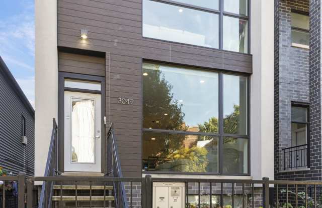 3049 W Lyndale Street Gallery 2